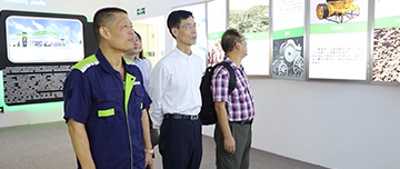 歡迎中國砂石協(xié)會會長-胡幼奕，重慶市砂石協(xié)會秘書長-黎長華等領(lǐng)導(dǎo)蒞臨參觀指導(dǎo)工作！